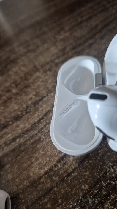 Casti apple airpods 4