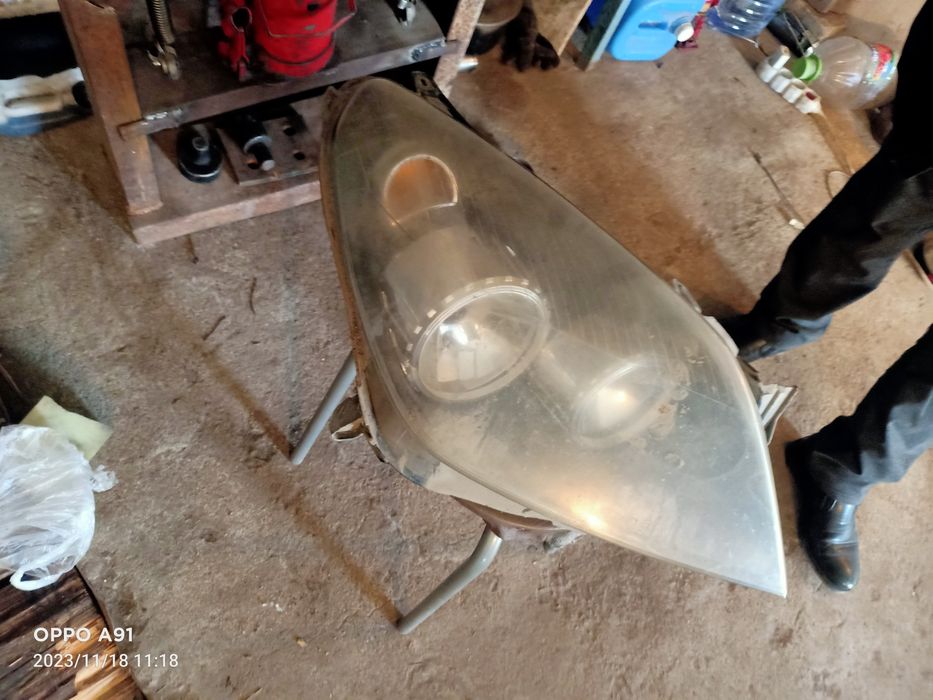 Решётка фар  генератор