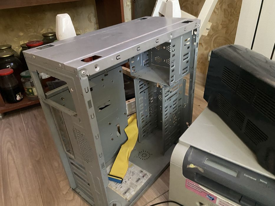 Продам на запчасти