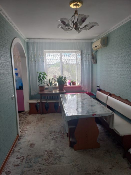 Продам 4х комнатную квартиру