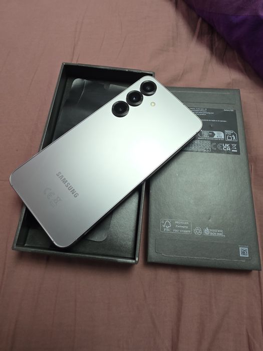 Samsung S25 256g Arata foarte Bine Citiți anuntul inainte