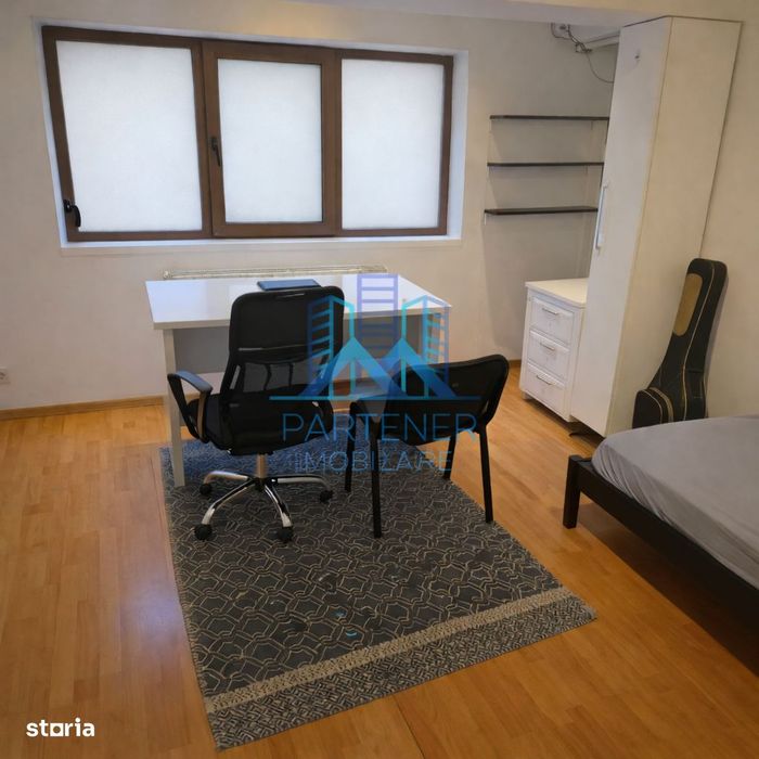 Apartament 3 camere 95 mp Copou Universitate mobilat+utilat bloc 1995