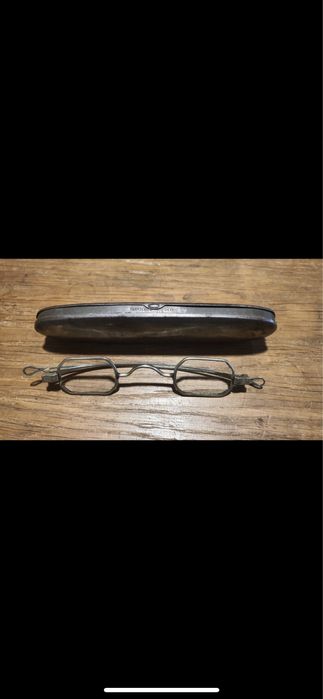 Ремонт очков и рестоврация.