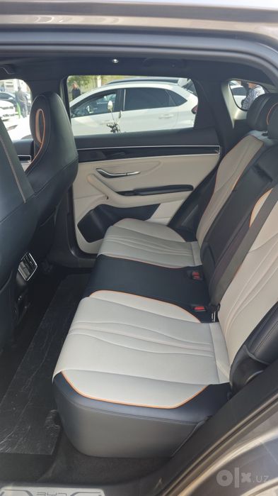 BYD song plus dm-i gibrid 2023 2-pozitsa afitsalnidan olingan tozza