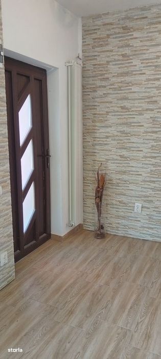 Casă de închiriat / Ideal birouri sau familie / Zona Pipera