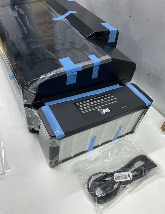 Принтер Epson l 805 новый