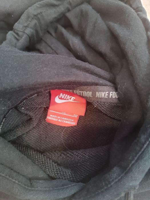 Суичър-Nike XL..