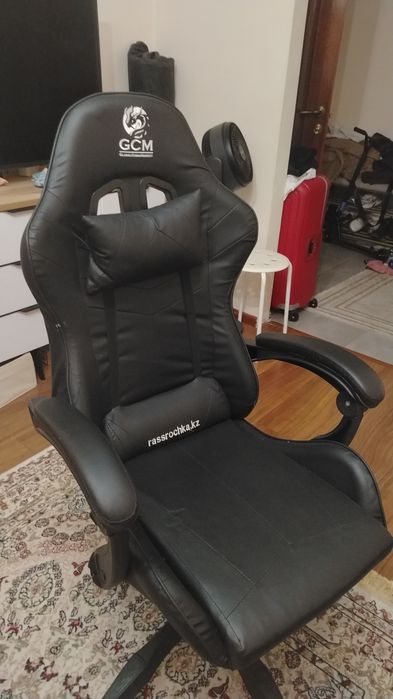 Продам игровое кресло GCM