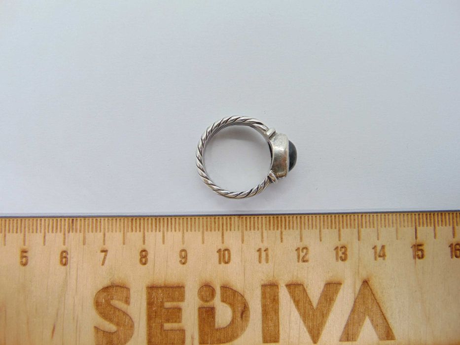 Inel din argint cu onix