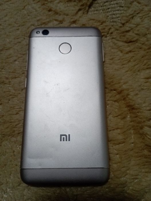 Телефон Ми сотилади