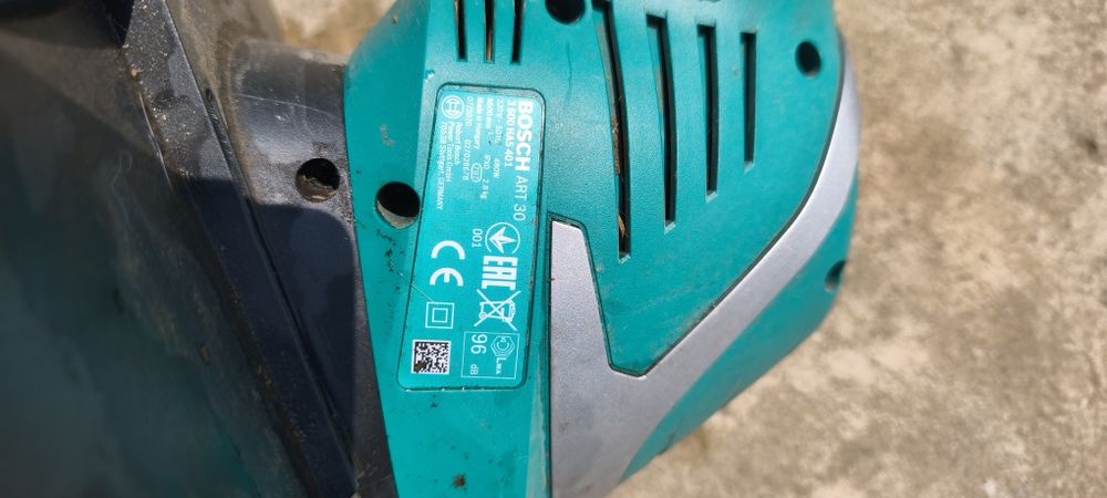 Bosch ART 30 - Trimmer gazon