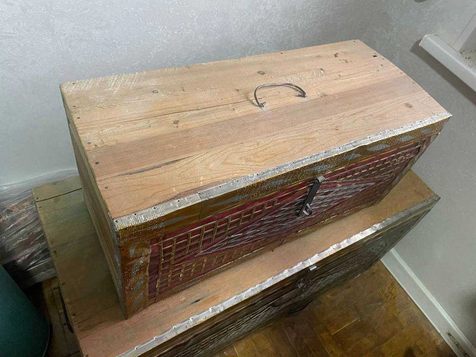 Янги Сандик 2 пара/ Сундук новый 2 пары по 200 тыс.