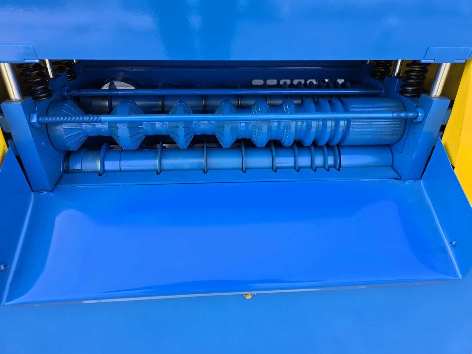 Masina electrica dezizolat cabluri 3KW 12 canale,Deblancator NOU