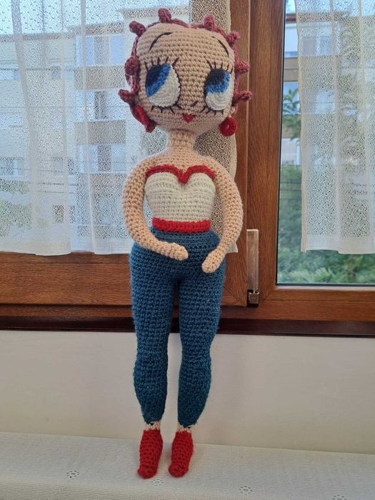 papusa crosetata Betty Boop , ideala pentru cadou