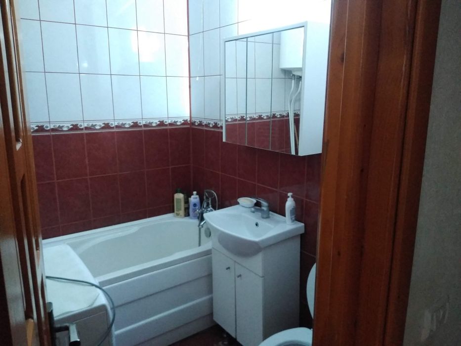 Închiriez apartament 2 camere complet mobilat și utilat