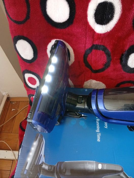 Aspirator vertical Beko VRT61821VD