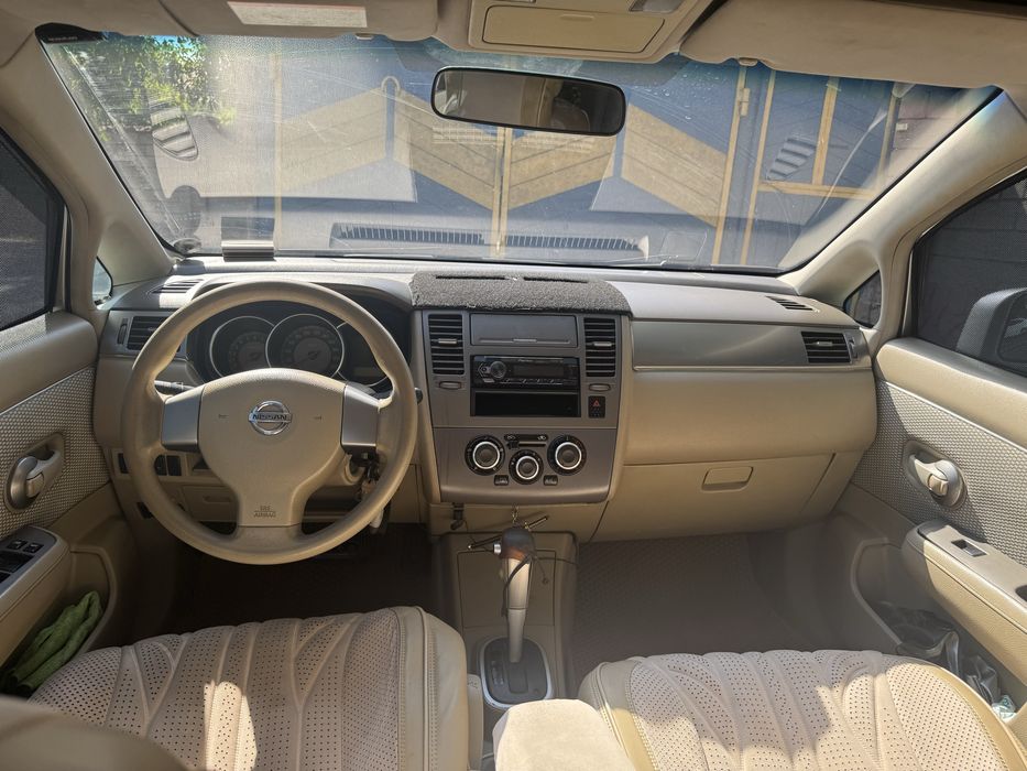Nissan tiida 2007 1.6 автомат