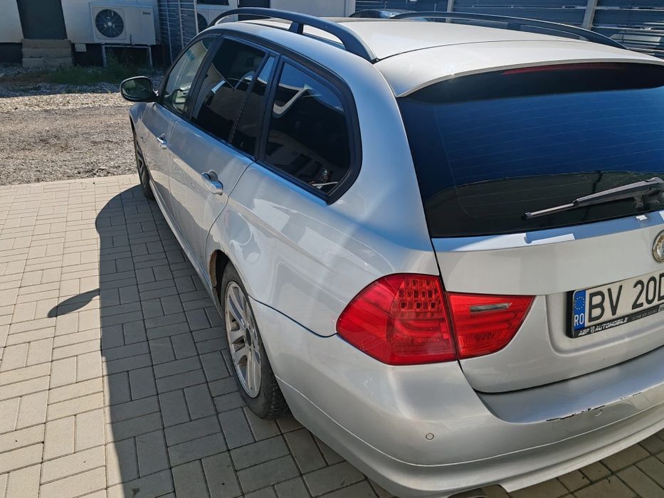 BMW 3 Series 2010 — imagine 5