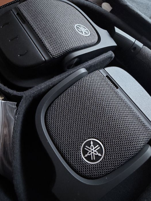 Наушники Yamaha YH-L700A