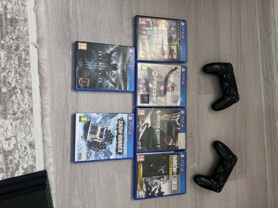 Ps4 pro със 7 игри
