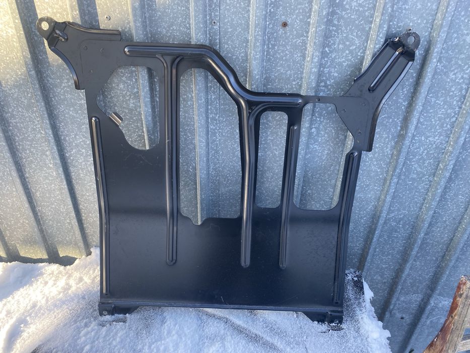 Защита картера шевролет кобальт новая