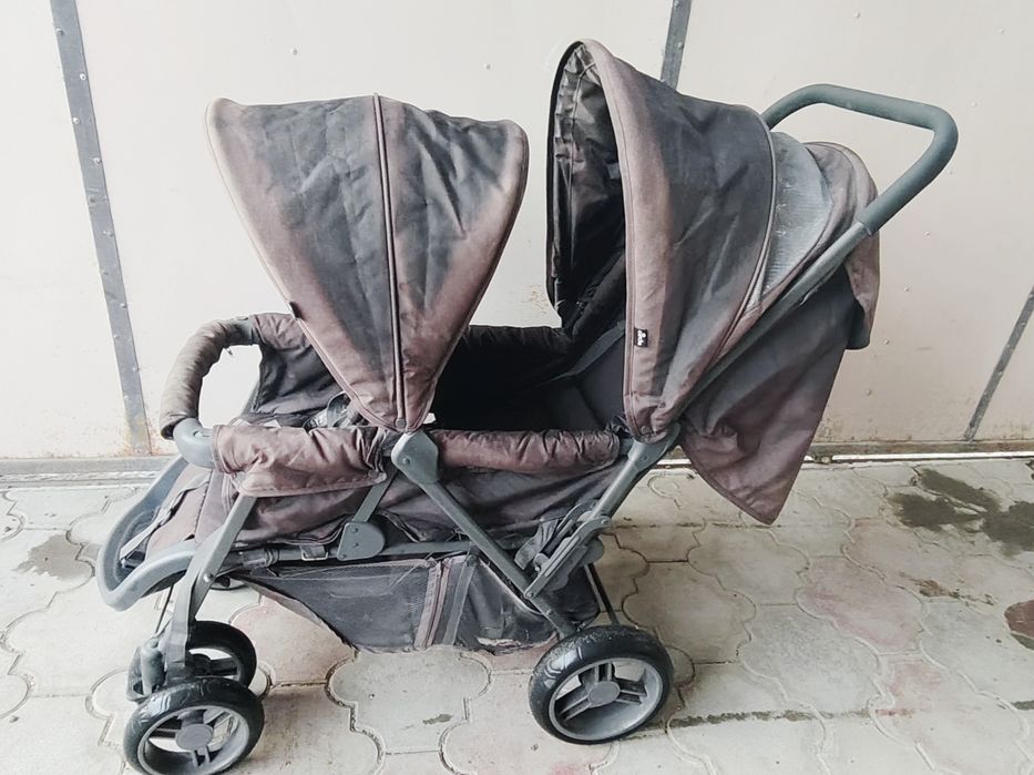Коляска для двоих деток немецкого качества надёжный