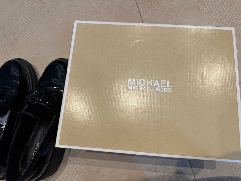 Обувки мокасини Michael Kors