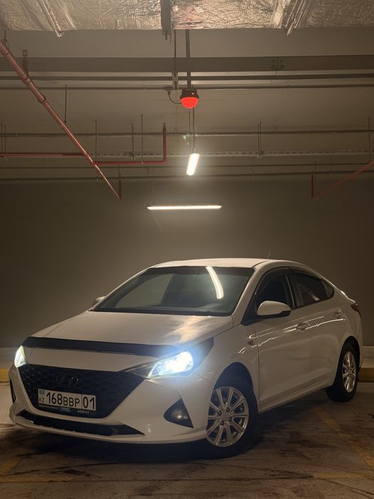 Продам Hyundai Accent 2021