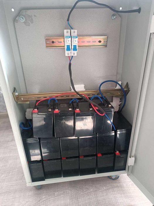 Продам UPS AVT 6000 AVT6KX-ST-ON Б.у