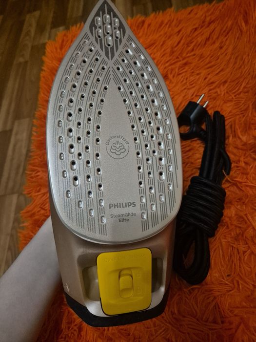 Продаётся утюг PHILIPS