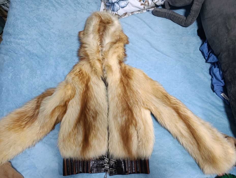 Продам шубку автоледи енот