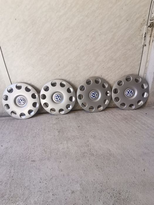 Тасове VW 15 цола (оригинални)