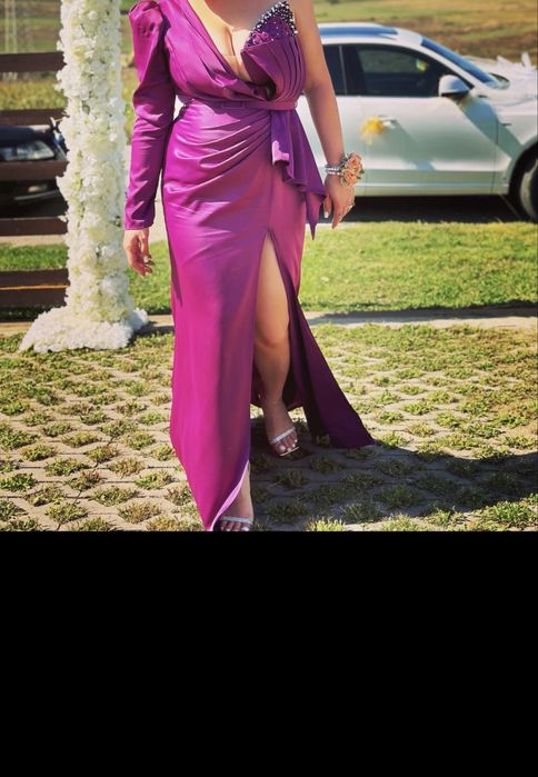 Vand rochite elegante !