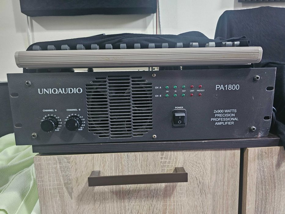 Продавам Професионална Озвучителна Система Behringer