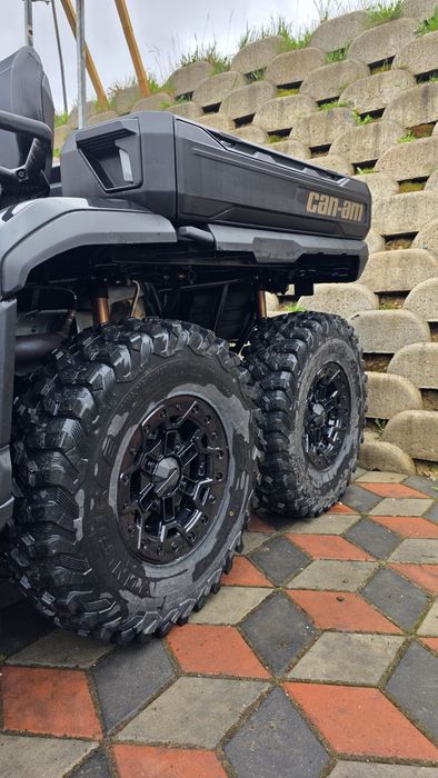 ATV Outlander MAX 6x6 Backcountry T Visco-Lok  inmatriculabil