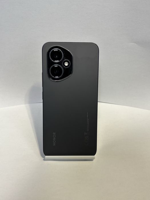 MDM vinde: Honor 400 5G 256GB Desert Gold/Midnight Black.
