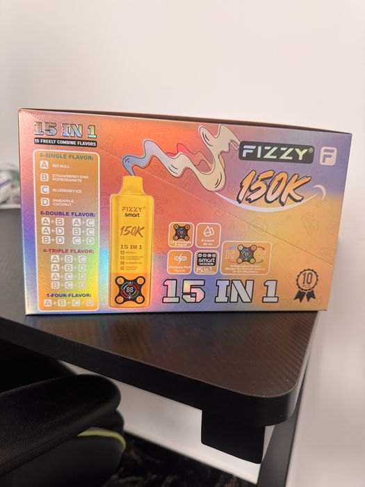 Vape 150000 pufuri reale cu 4 arome combinabile la buton 15 in 1