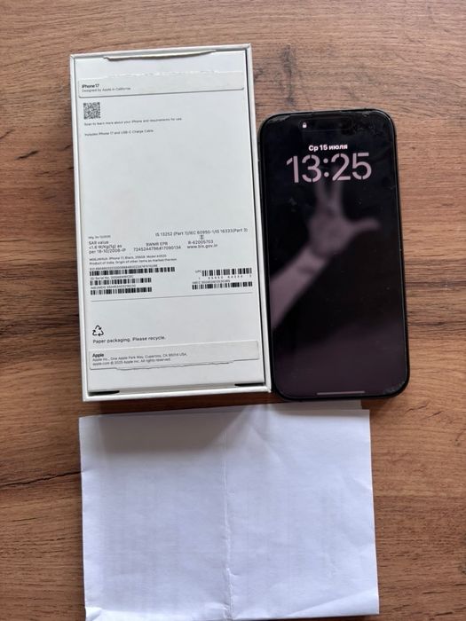 Продам iphone 17
