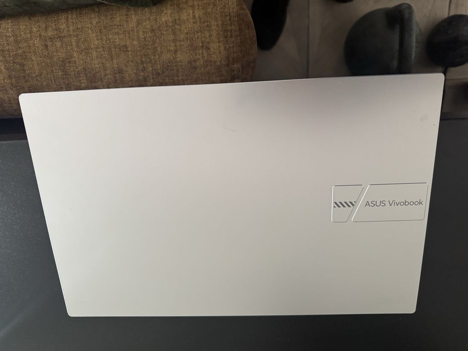 Ноутбук Asus зарядк