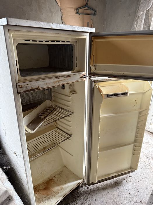 Отдам даром технику и мебель