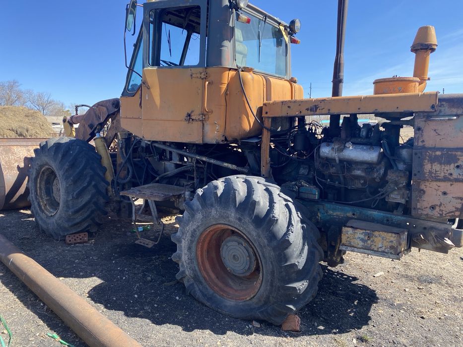 продаётся погрузчик т-150