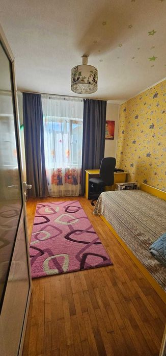 Apartament cu 4 camere