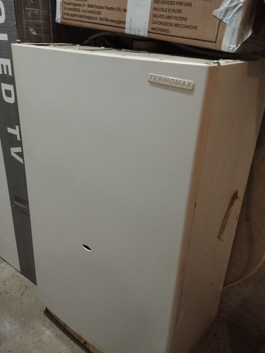 2 броя газови котли Термомакс