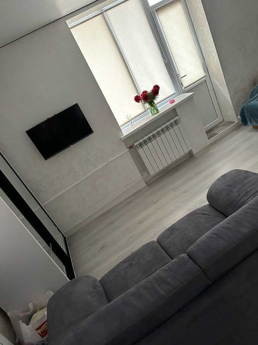 Дава се под наем Едностаен апартамент в София, Обеля 2 - 40 кв.м за 350 € - Снимка #1