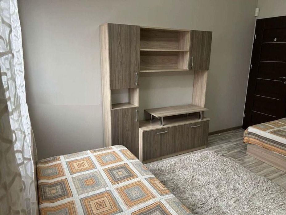 Дава се под наем Тристаен апартамент в София, Витоша - 103 кв.м за 1296.42 € - Снимка #9