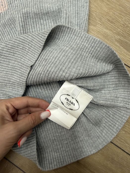 Кофта Prada новая коллекция