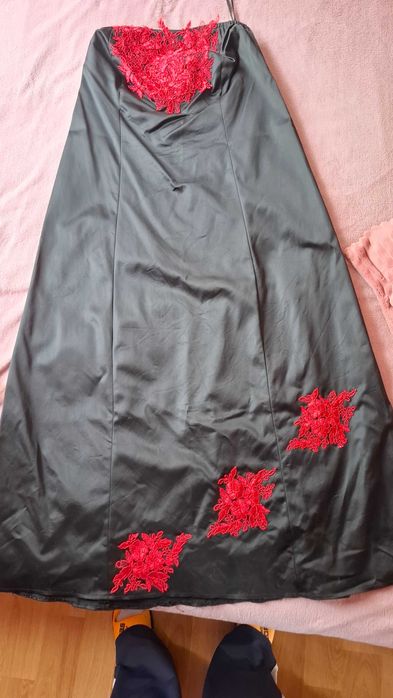 Рокля за официални случаи