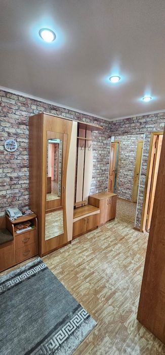 Продам! 3ком.кв  7/9 эт. р-он Айсберг