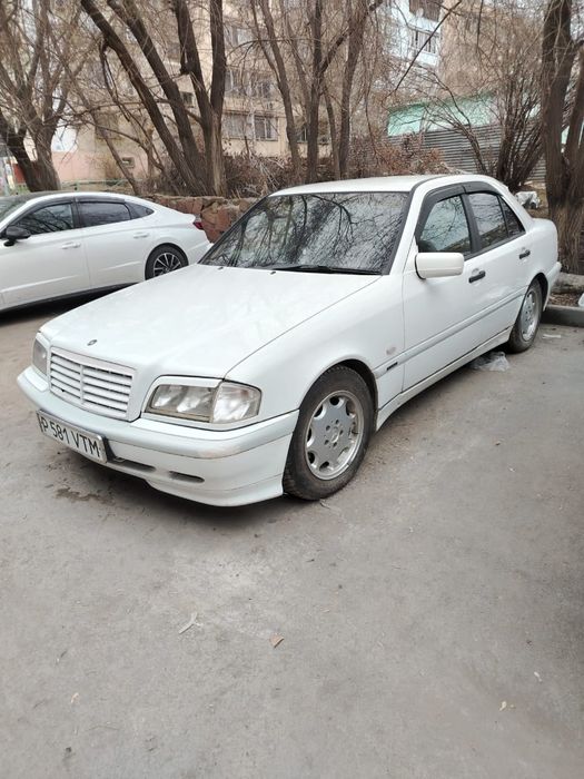 Продам Mercedes-Benz C 180
