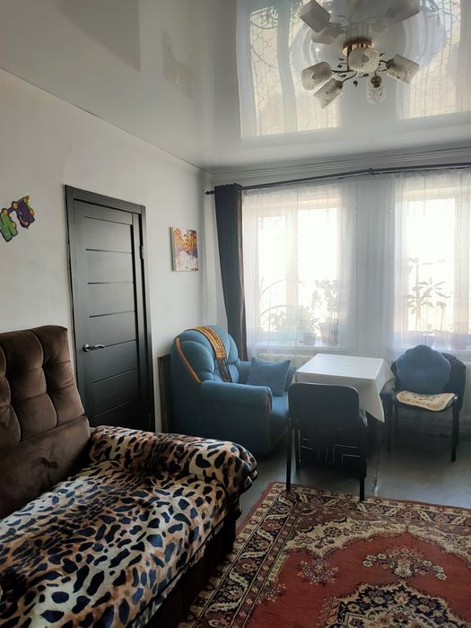 Продам 2комн.квартиру в сталинке за акиматом 2/2.